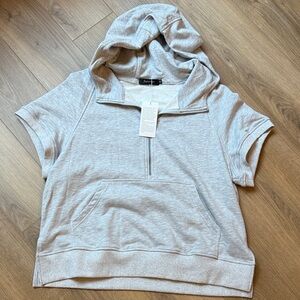 Short sleeve hoodie NWT